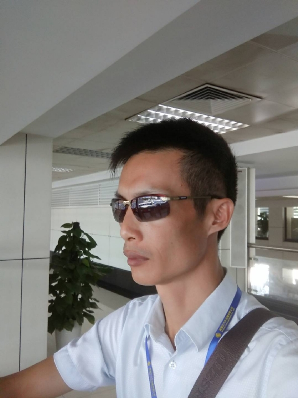 缘起缘灭的第一张照片--云浮中老年相亲网